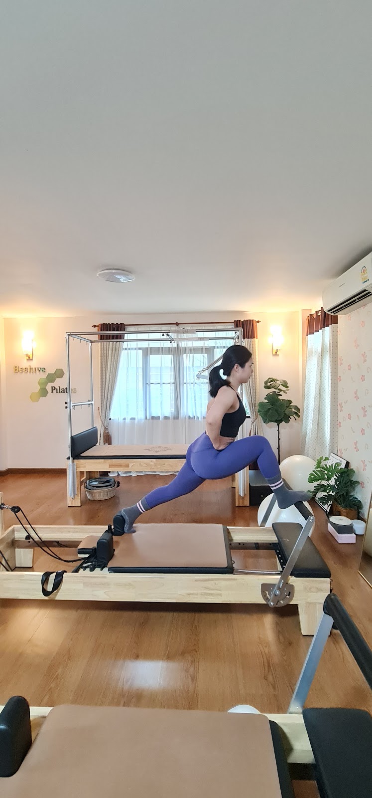 Beehive studio Aerial yoga & Pilates photo 7