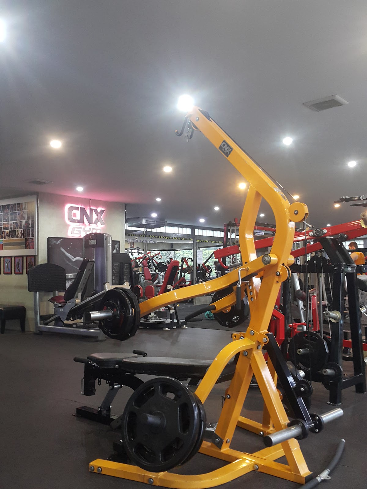 CNX GYM - Monster Top Garage