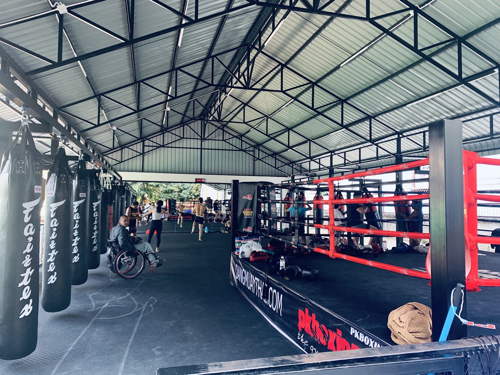 Dang Muay Thai Gym & Muay Thai Gear Shop photo 3