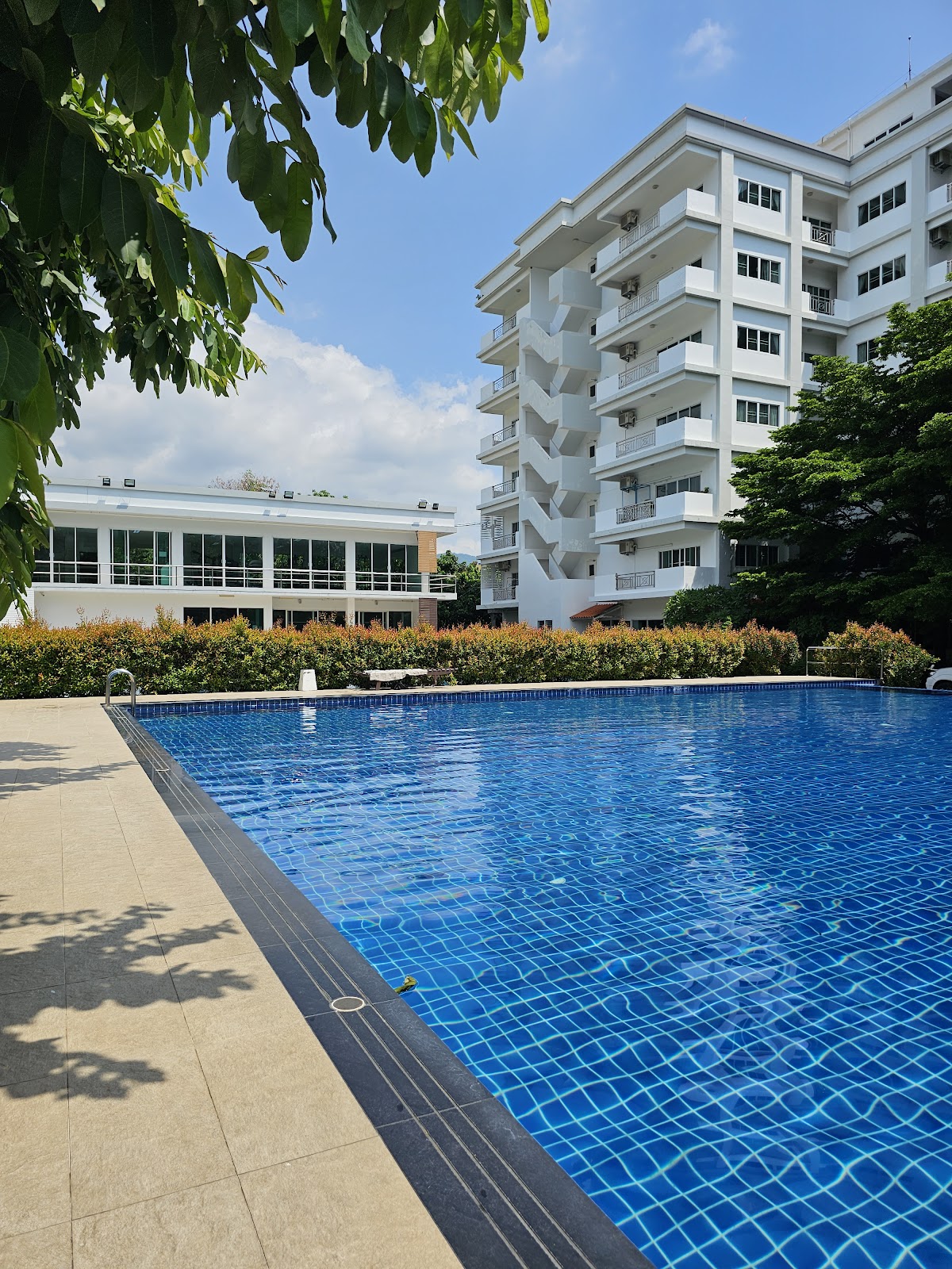 Greenhill swimming pool