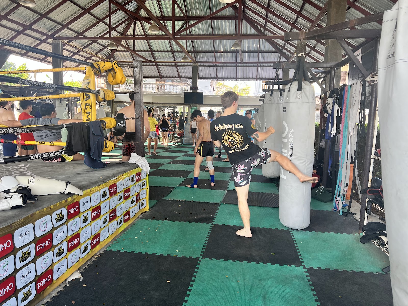 Hongthong Muay Thai