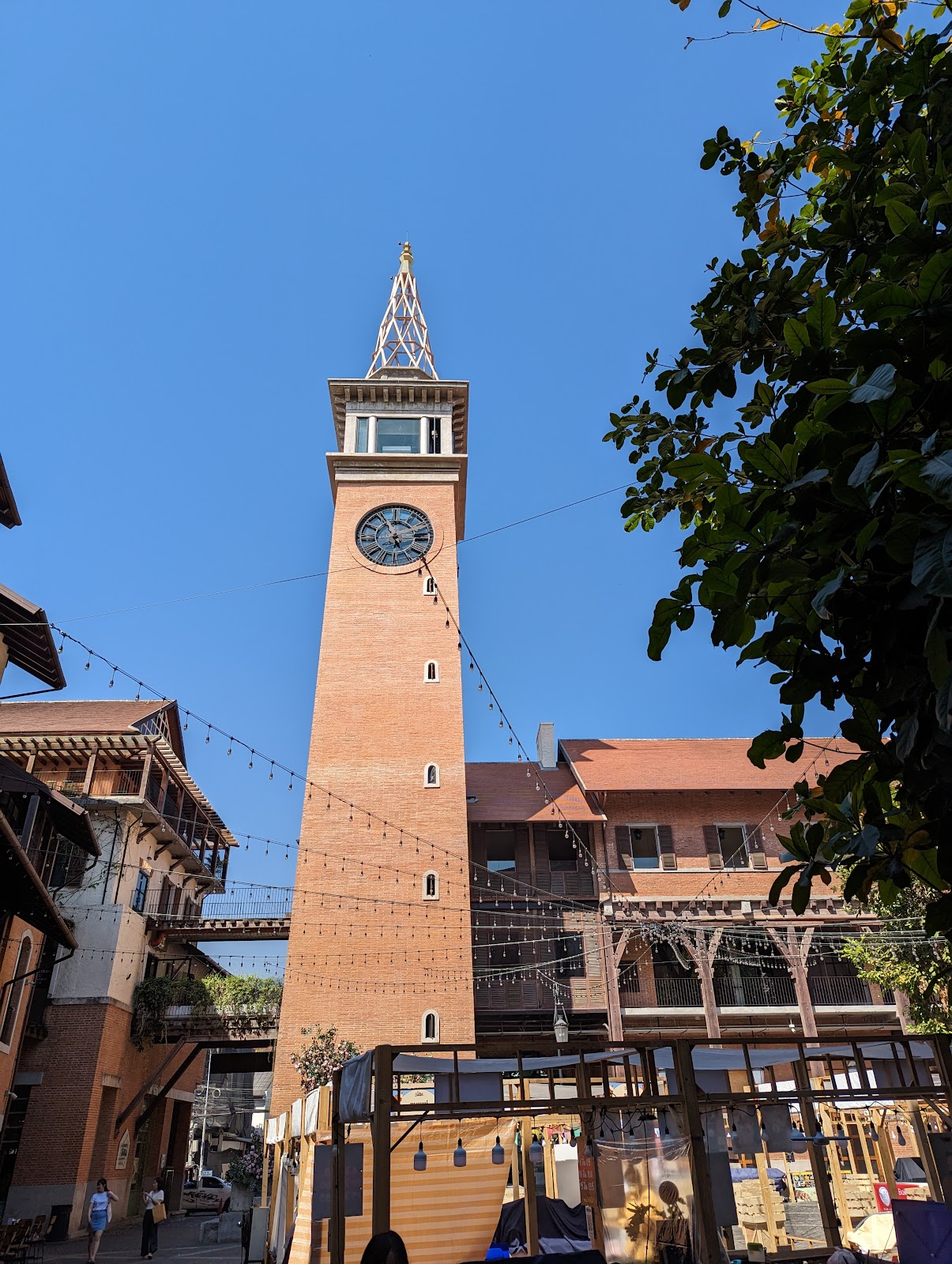 Jetts 24 Hour Fitness - One Nimman photo 6