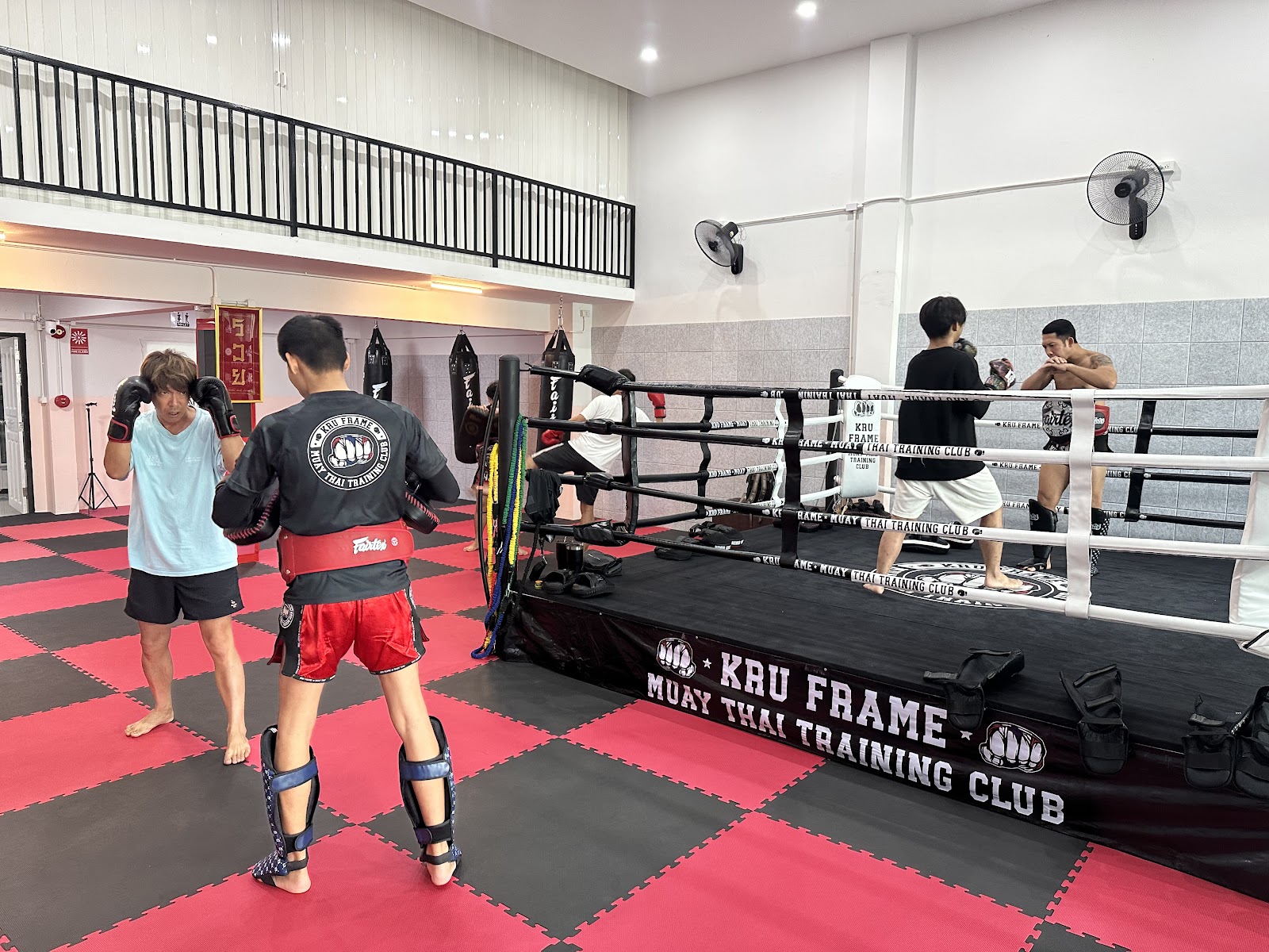 Kru Frame Muay Thai Training Club / Chiang Mai Muay Thai & Fitness