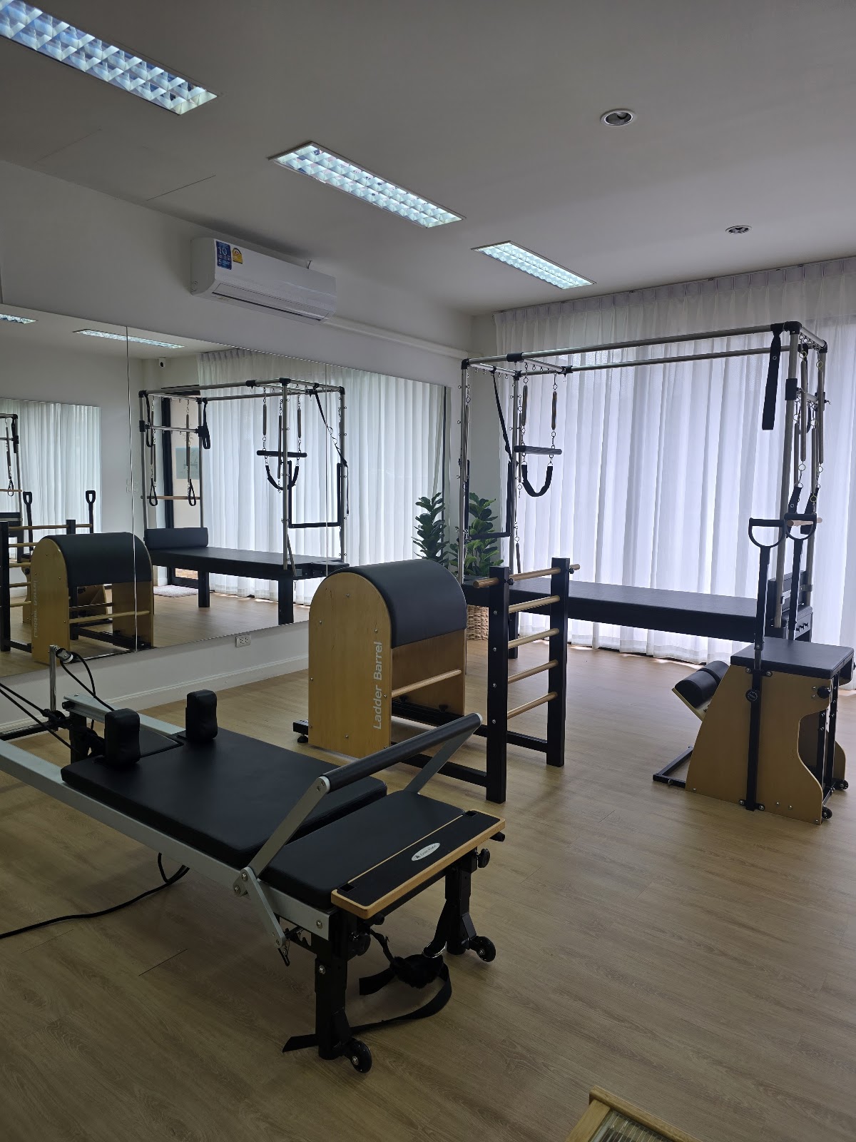 MAY I HEALTH U PILATES STUDIO photo 6
