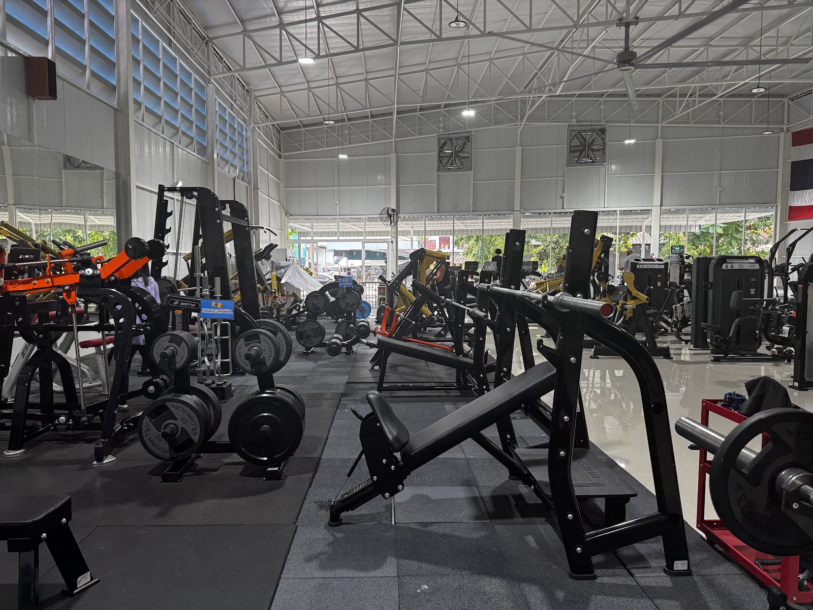 MOMO Gym Chiang mai photo 3