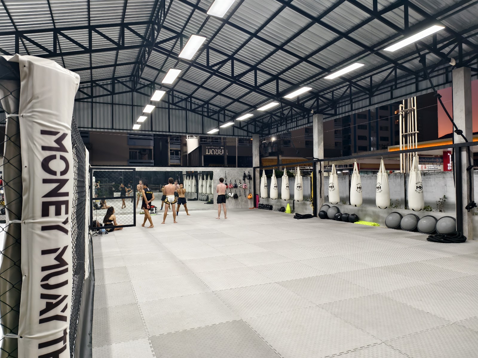 MONEY MUAY THAI 2 photo 5