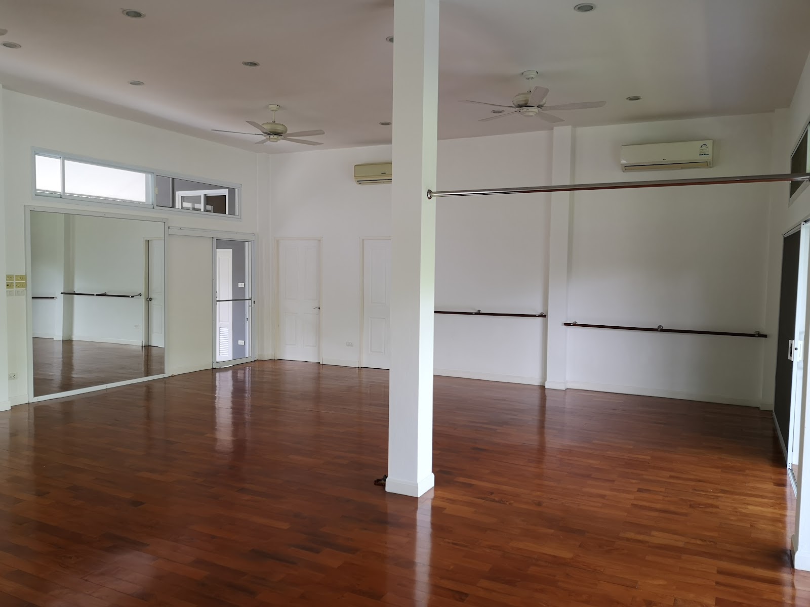 Move Smarter Pilates & Yoga Studio photo 4