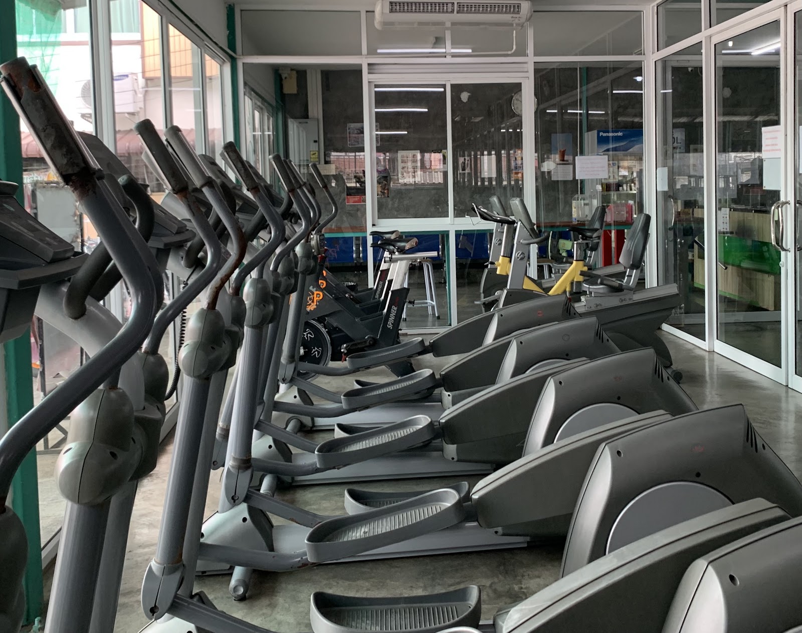 O2 GYM KPD(กำแพงดิน) photo 2