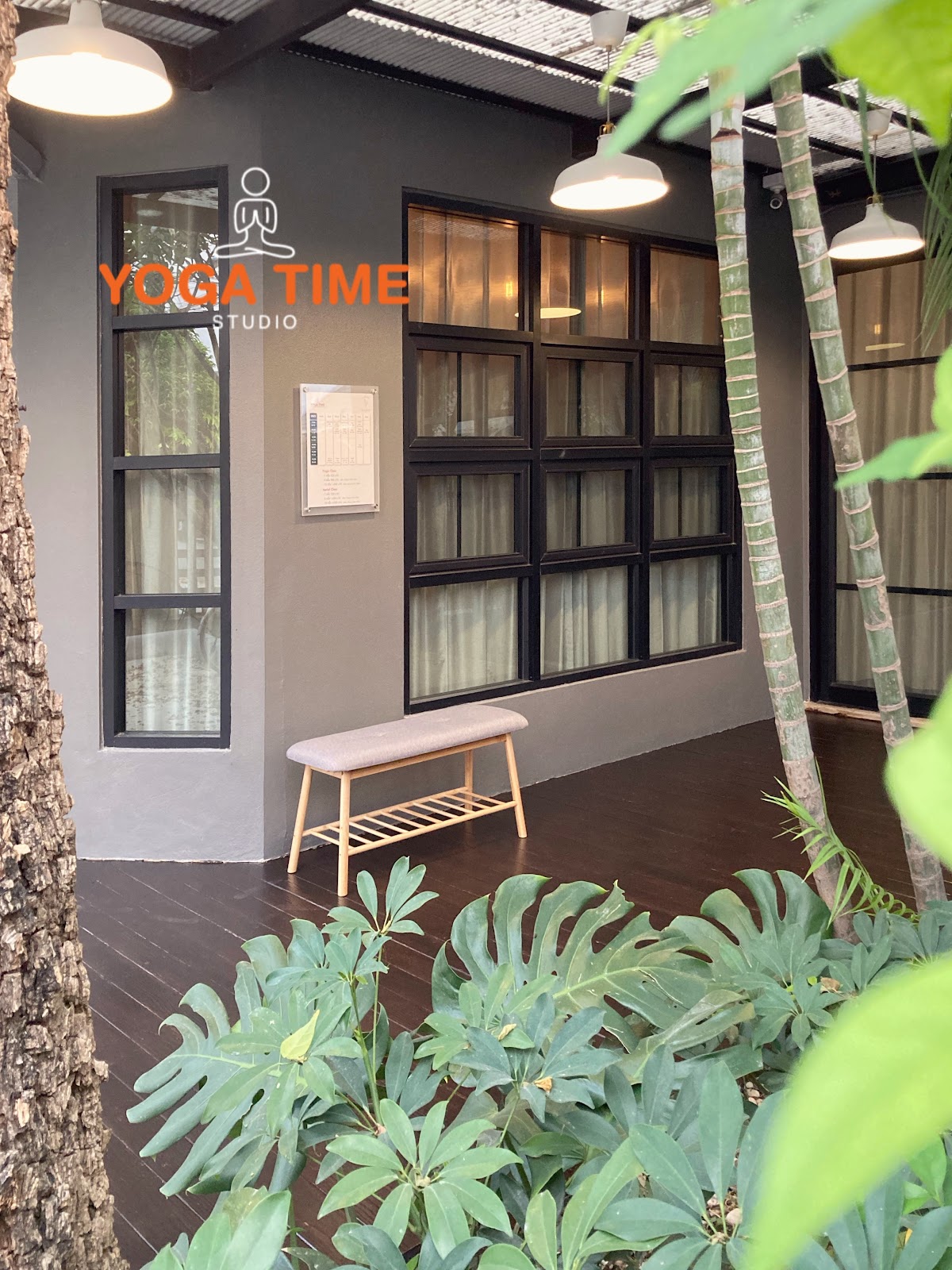 ReNEW STUDIO : lifestyle yoga photo 5