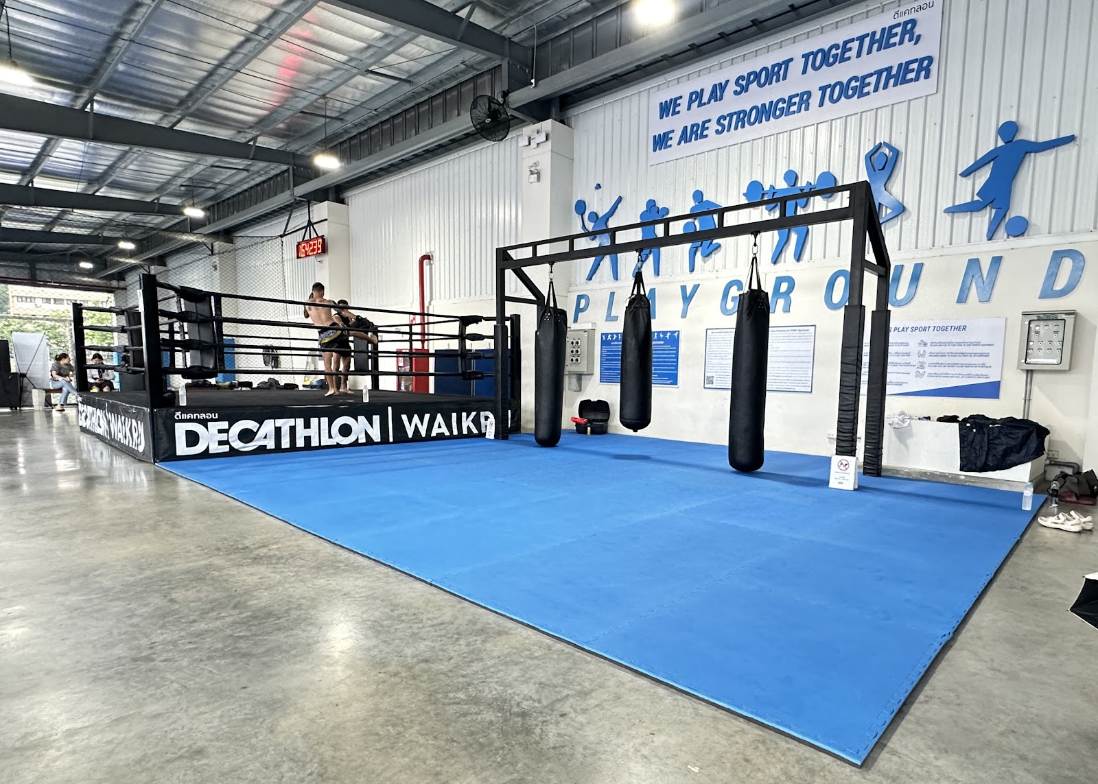 Rungjaras Muaythai photo 3