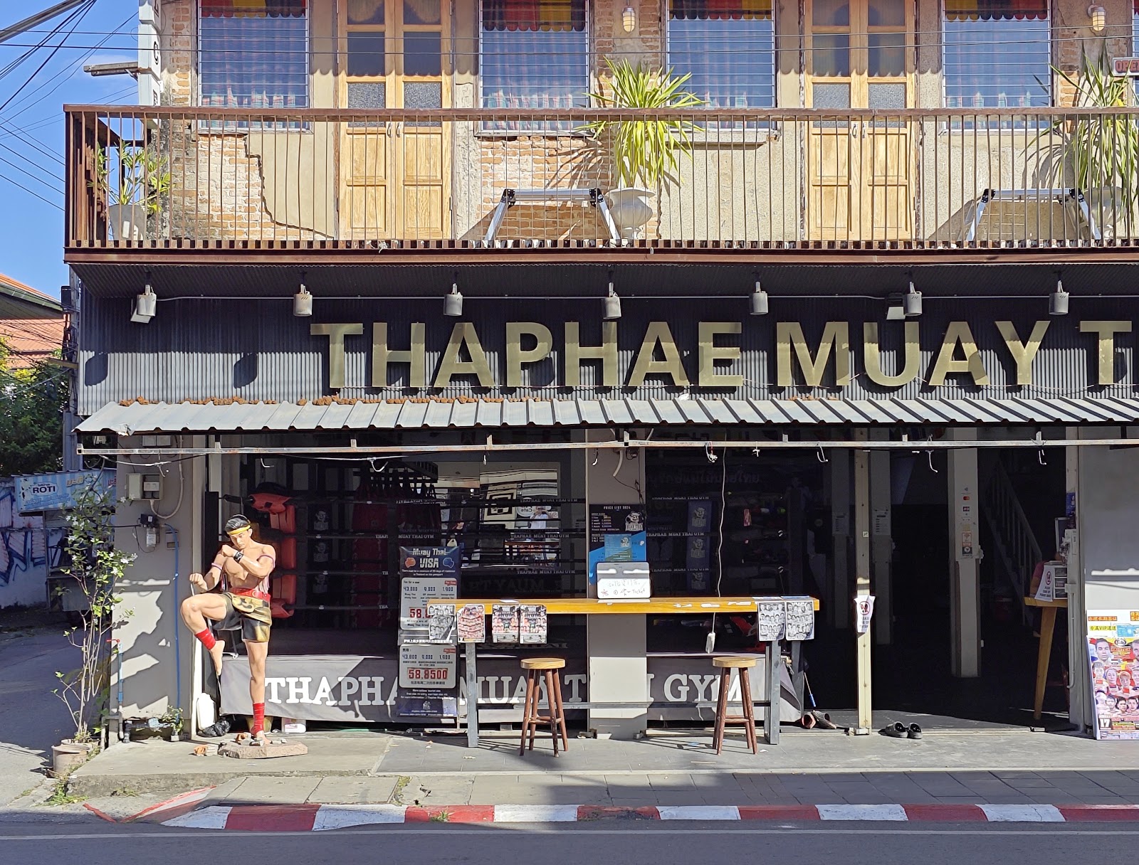Thaphae Muay Thai Gym photo 7