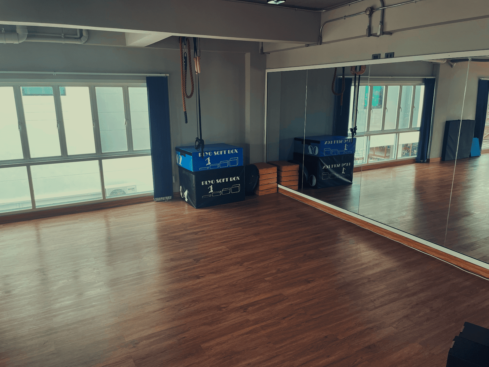 theDENcnx | เดอะเด็น | a movement space photo 6