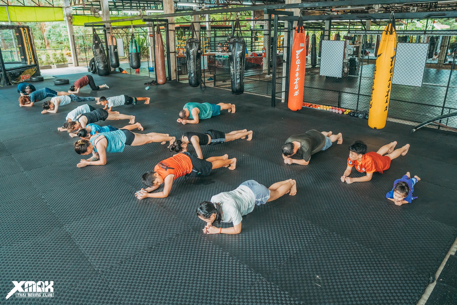 Xmax Thai Boxing Club | Chiang Mai Inter Muay Thai School photo 4
