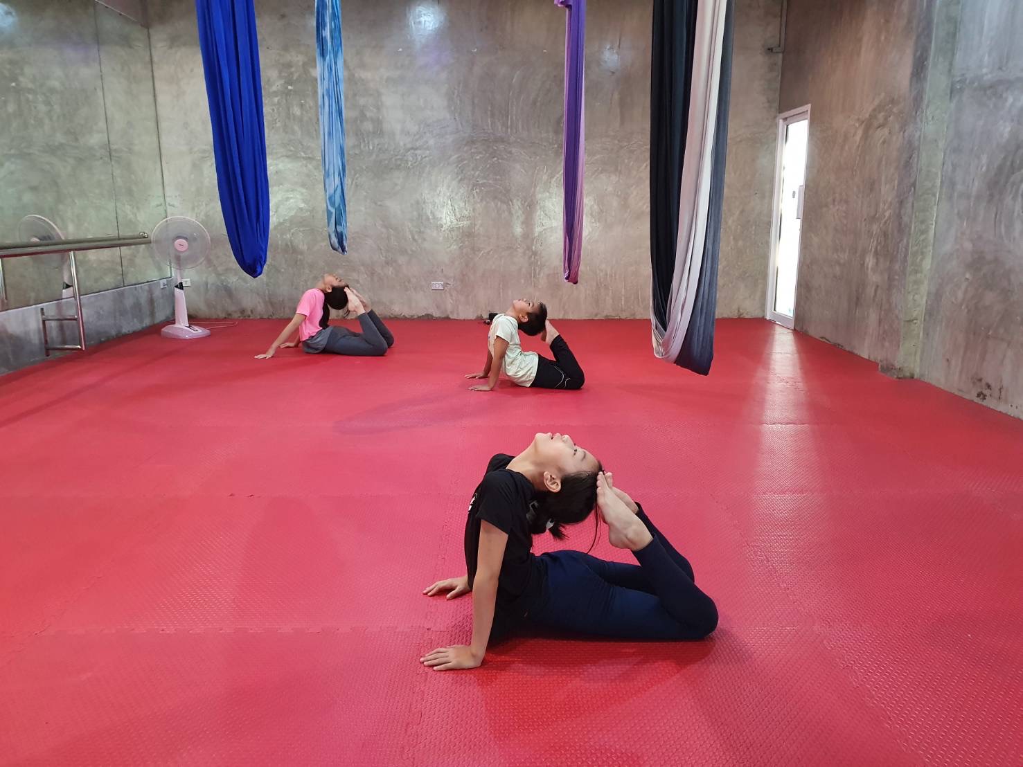 Yoga fly Chiang mai photo 3